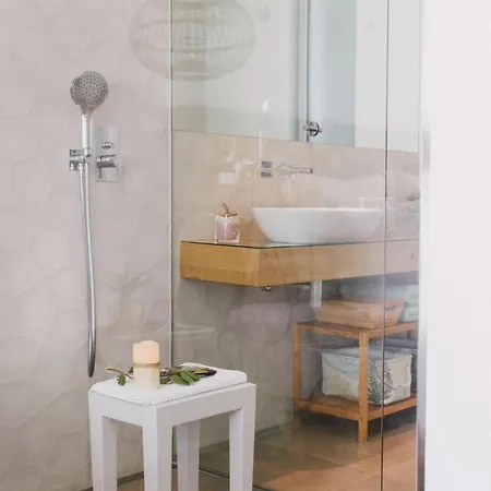 Bed and Breakfast Casa Lnnoa Boutique Whit Private Pool Λάγος