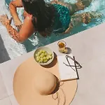 Casa Lnnoa Boutique Whit Private Pool Bed and Breakfast Λάγος