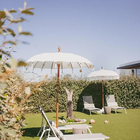 فندق مبيت وإفطار Casa Lnnoa Boutique Whit Private Pool لاغوس